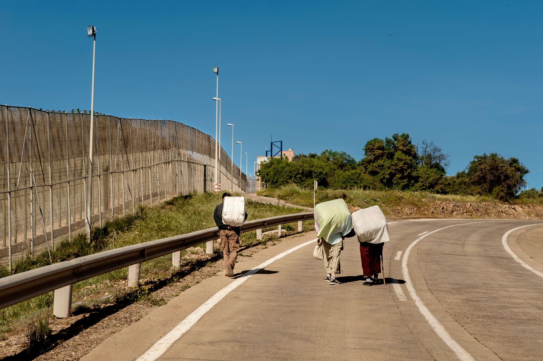 ivano-di-maria-europe-around-the-borders-6